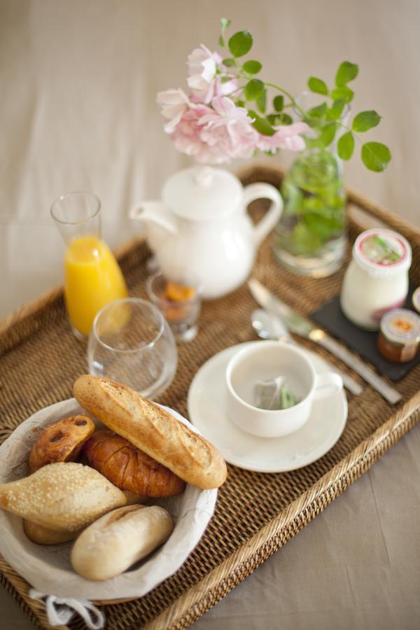 Logis Hotel Saint-Roch Pleumartin Dış mekan fotoğraf